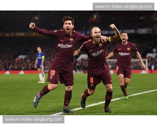 里尔中场拦截场均27次 但进攻创造力依赖双后腰配置 里尔中场拦截场均27次 但进攻创造力依赖双后腰配置